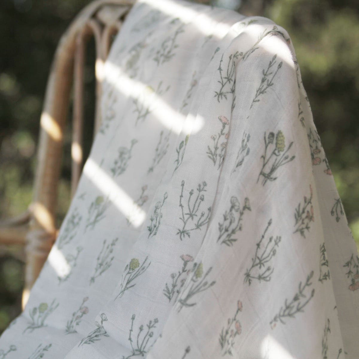boutique silky soft muslin dream blanket - Image 3