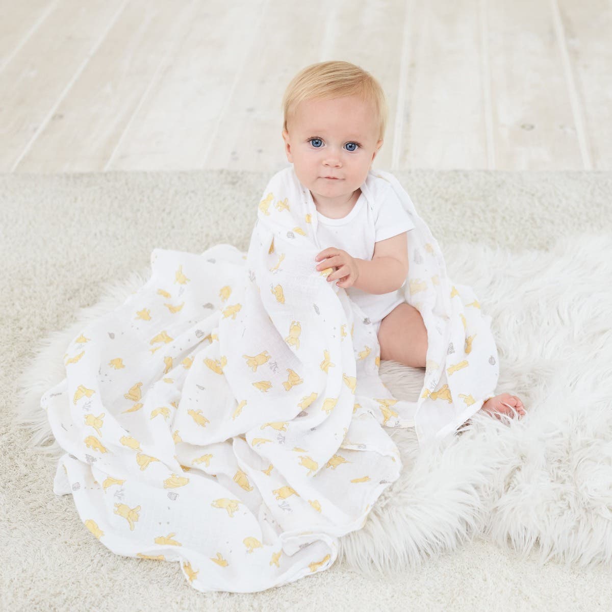 Disney™ Winnie the Pooh essentials cotton muslin swaddle blanket 4 pack - Image 2