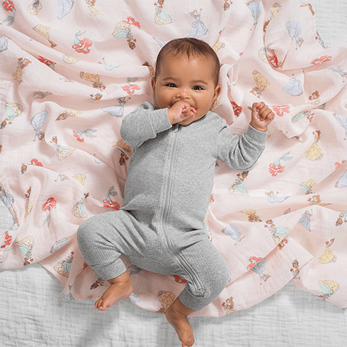 Disney™ essentials cotton muslin swaddle blanket 2 pack - Image 2